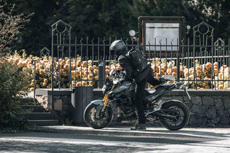 Daily WP backpack Waterproof Black 22 Litre - SW - Motech UK