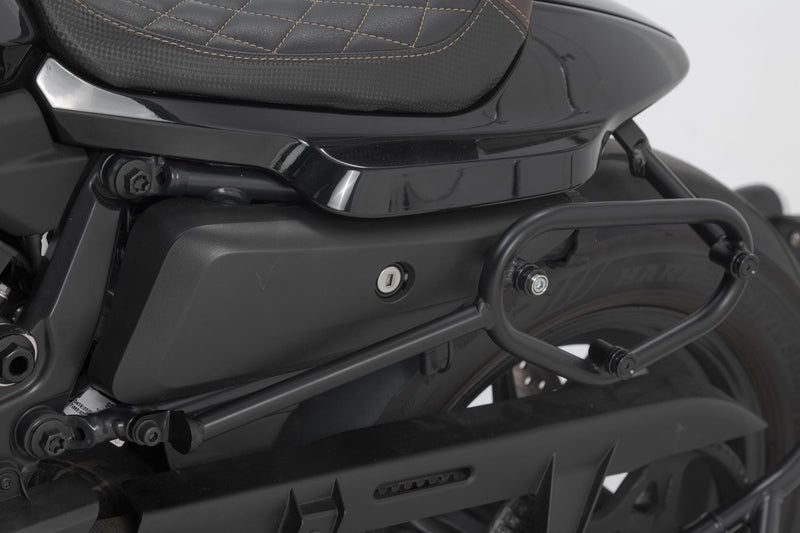 SLC side carrier left Harley-Davidson Sportster S (21-)