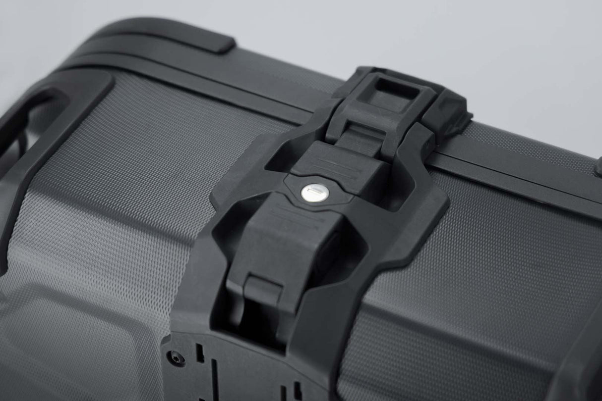 DUSC hard case system Black. 41/33L. BMW F 750/800 GS F 850 GS/Adv. - SW - Motech UK