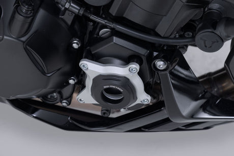 Engine case protector Black/Silver. Kawasaki Z1100 (25 - ). - SW - Motech UK