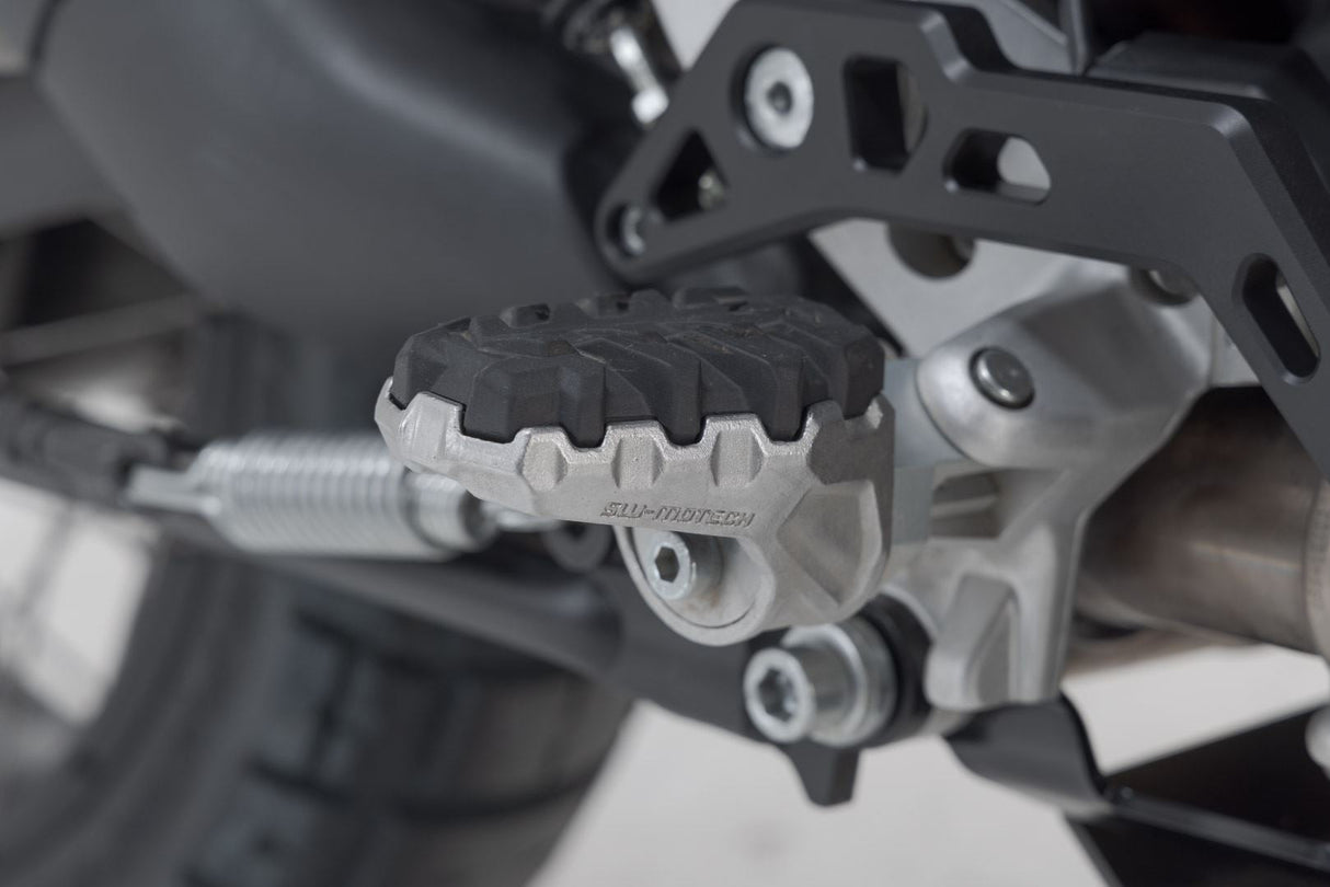 EVO footrest kit Ducati Multistrada V4 / V2, DesertX - SW - Motech UK