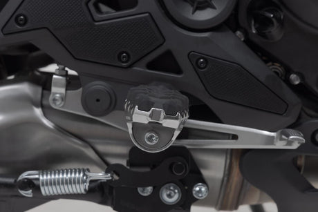 EVO footrest kit Kawasaki models - SW - Motech UK