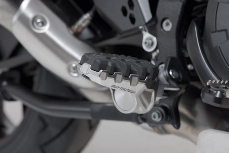 EVO footrest kit KTM 1290 / 1390 Super Adventure (21 - ). - SW - Motech UK