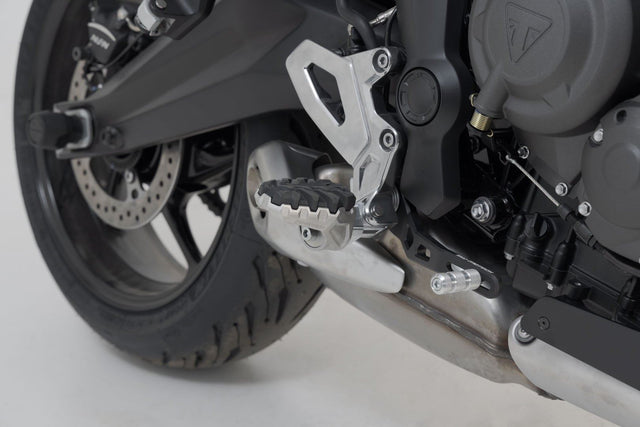 EVO footrest kit Triumph Tiger 660 (21-) - SW-Motech UK