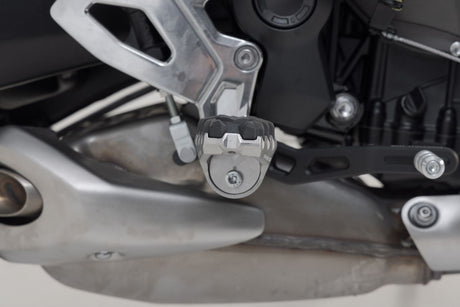 EVO footrest kit Triumph Tiger 660 (21 - ) - SW - Motech UK