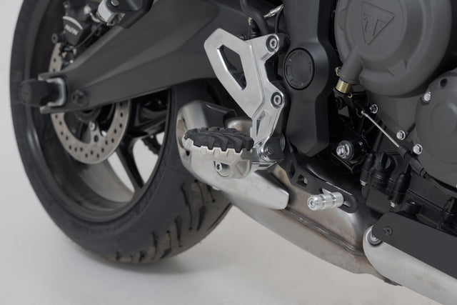 EVO footrest kit Triumph Tiger 660 (21 - ) - SW - Motech UK