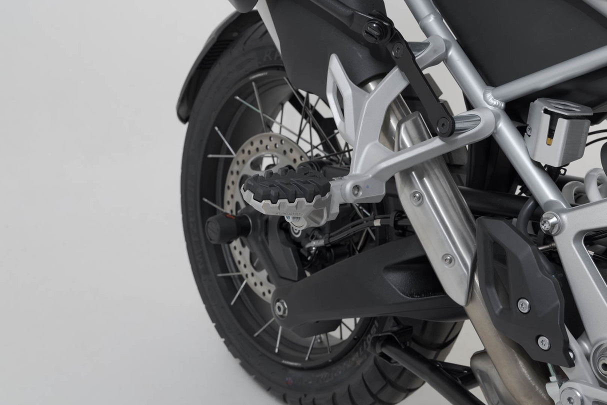 EVO passenger footrest kit Triumph Tiger 1200 models (22 - ) - SW - Motech UK