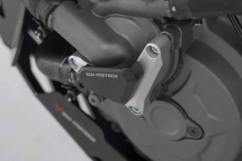 Water pump protection Ducati models. Silver/black