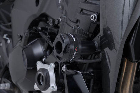 Frame slider kit Black. Kawasaki Z900 models (16 - ), Z1100 (25 - ). - SW - Motech UK