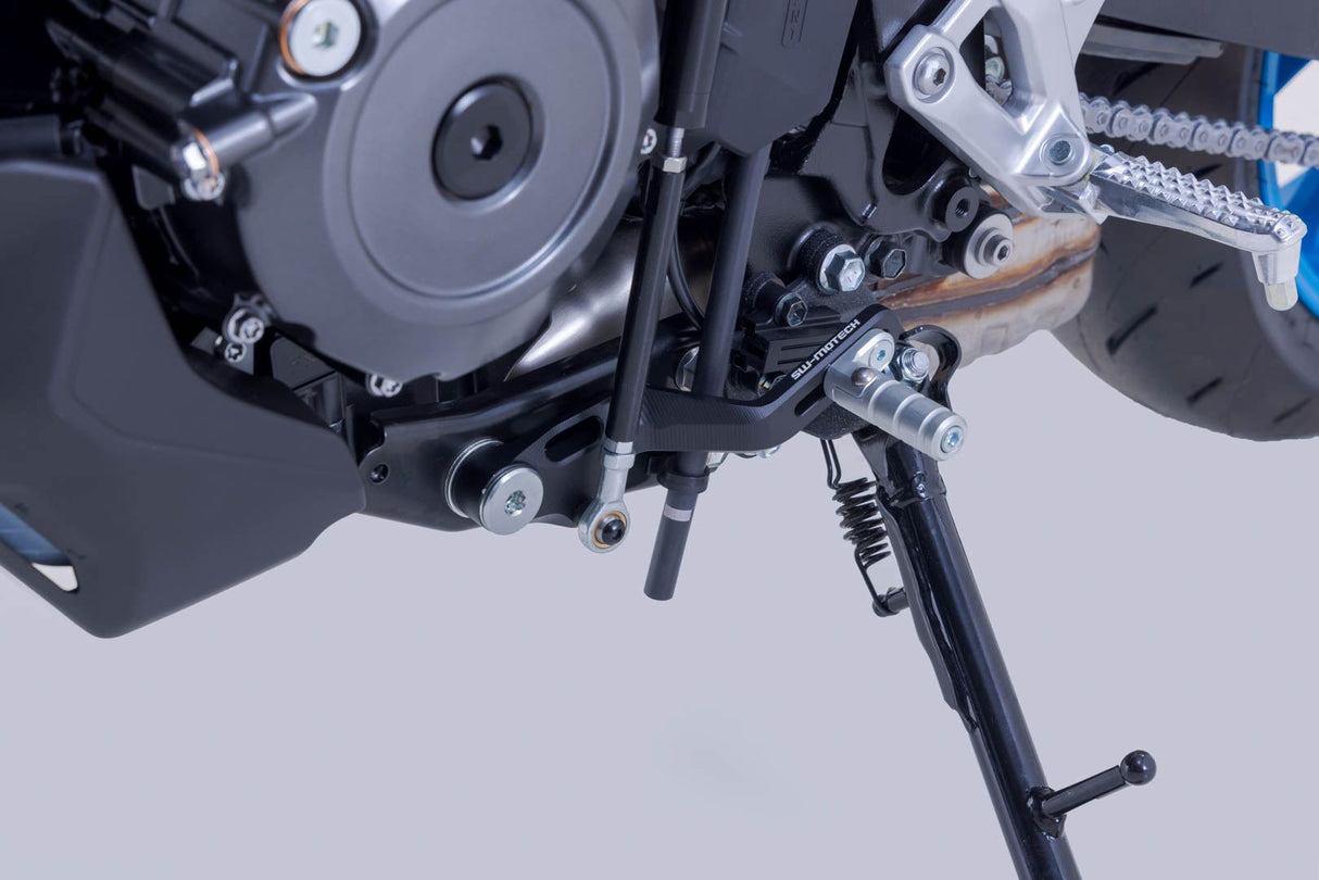 Gear lever Suzuki GSX - 8S / GSX - 8R (22 - ). - SW - Motech UK