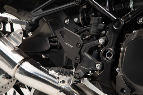Heel guard Kawasaki Z900RS/ Cafe (17 - ). Black - SW - Motech UK