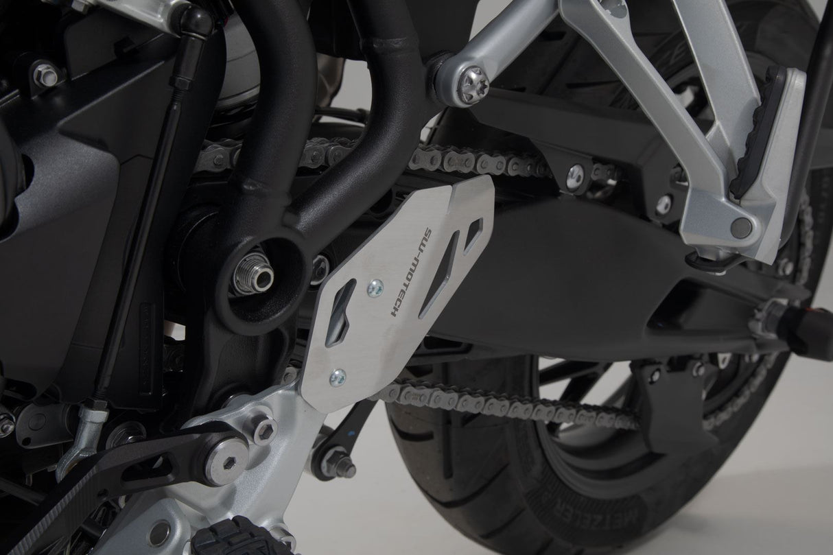 Heel guard left Triumph Tiger 900/GT/Rally/Pro (19 - 23) Silver - SW - Motech UK