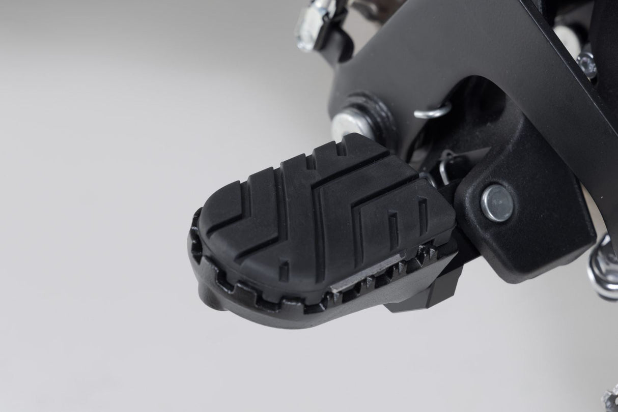 ION footrest kit Black. Royal Enfield Himalayan 450 (23 - ). - SW - Motech UK