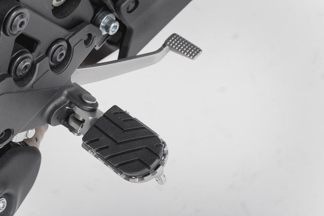 ION Footrest kit Kawasaki Versys 1000 (11-)/650 (14-) X300 (16-) - SW-Motech UK