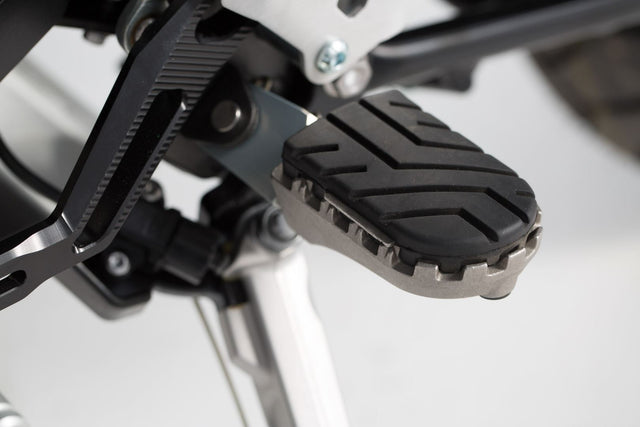 ION footrest kit Triumph Tiger 800/ 900/ 1200, Scrambler 1200 - SW - Motech UK