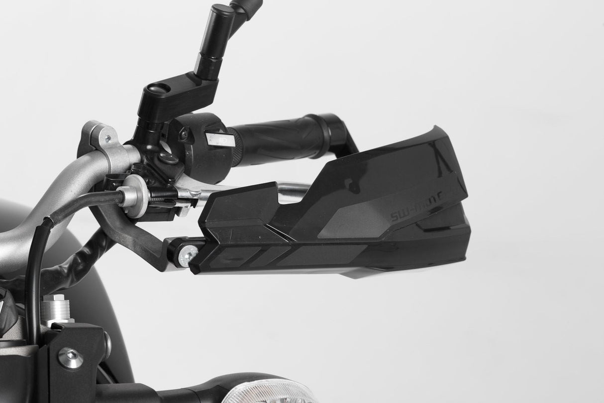 KOBRA Handguard Kit Yamaha MT - 09 (13 - ) / XSR700 (15 - ). Black - SW - Motech UK