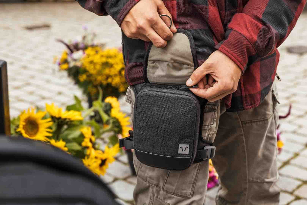 Legend Gear Leg Bag LA13 Black. Eco - Tech polyester. - SW - Motech UK