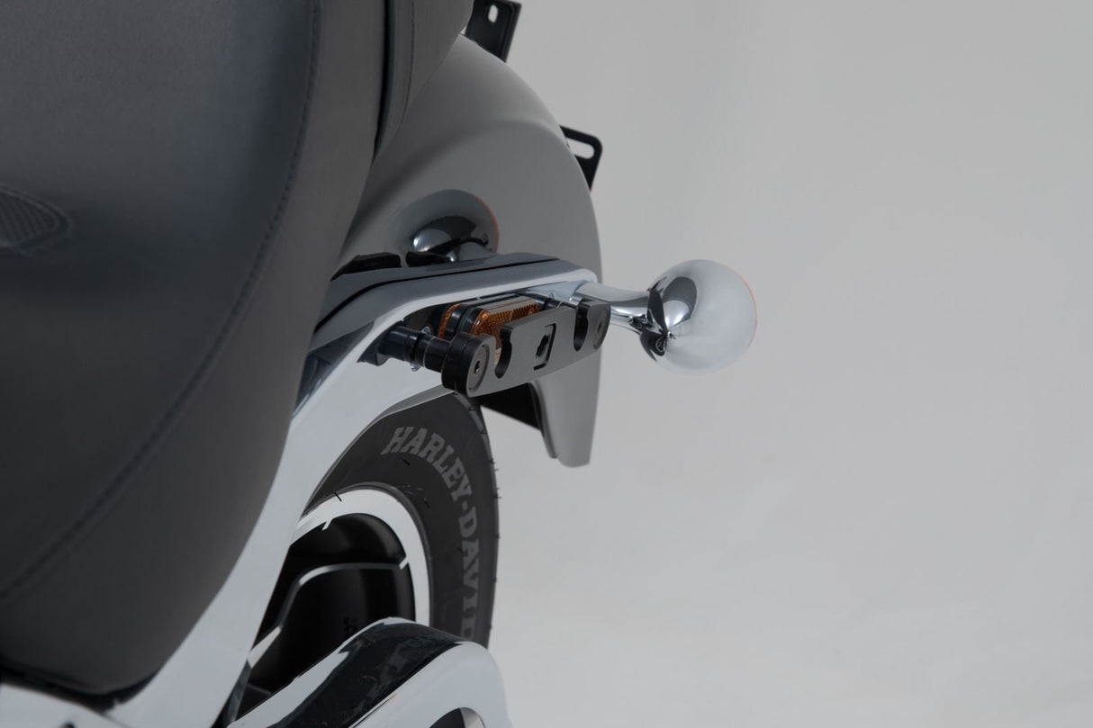 Legend Gear Side Bag System LH Harley-Davidson Softail Low Rider / S (17-) - SW-Motech UK
