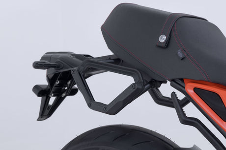 Legend Gear Side Bag system V - LOC 16/16 l. Yamaha XSR900 (21 - ), XSR900 GP (23 - ). - SW - Motech UK