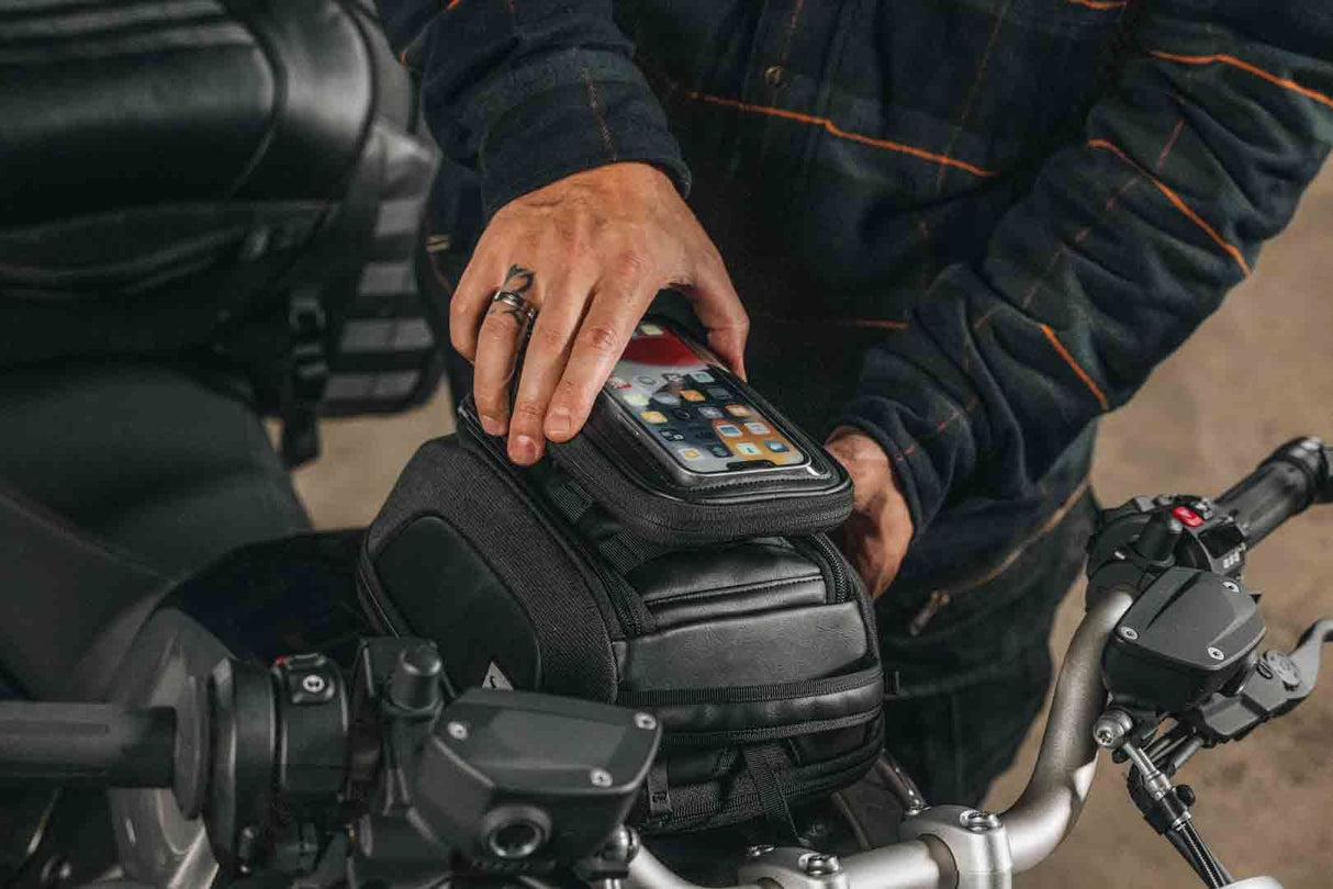 Legend Gear smartphone bag LA11 For MOLLE system. Black. - SW - Motech UK