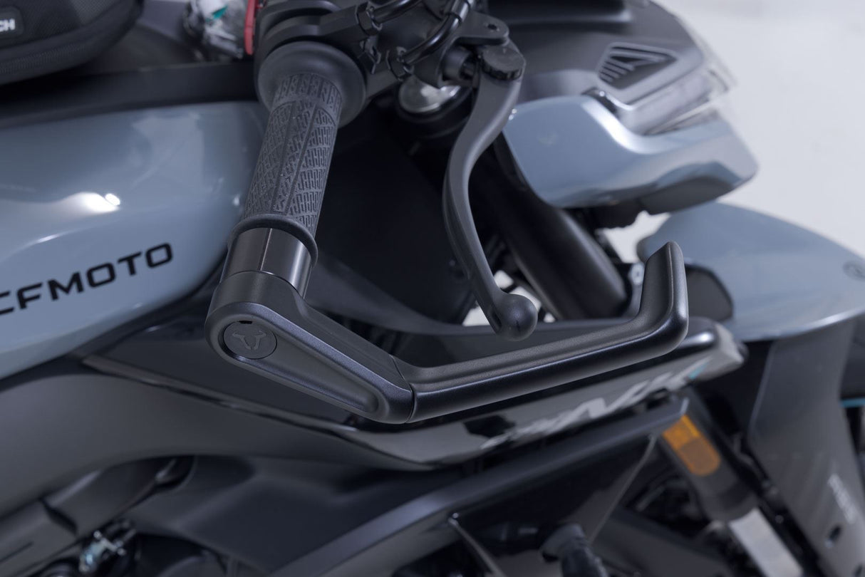 Lever guards Black. CFMoto 675NK (25 - ). - SW - Motech UK