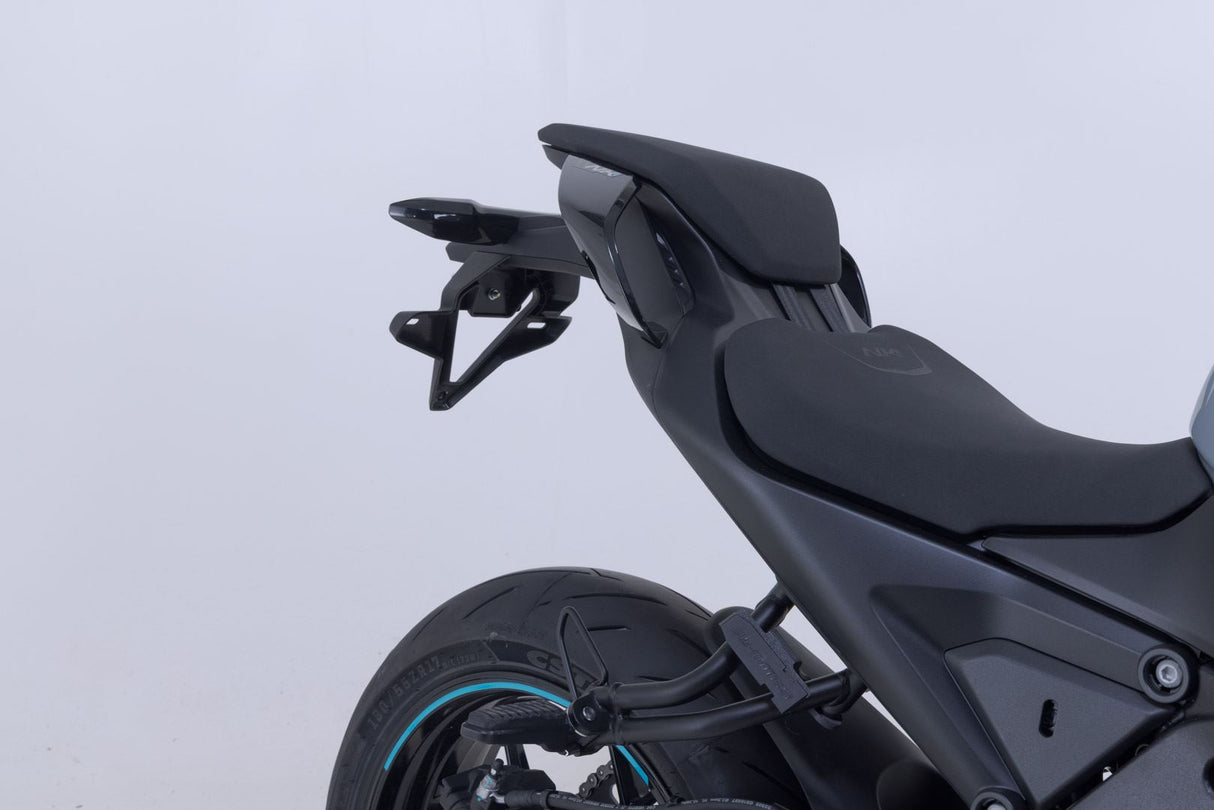 PRO BLAZE H saddlebag set Black. CFMoto 675NK (25 - ). - SW - Motech UK