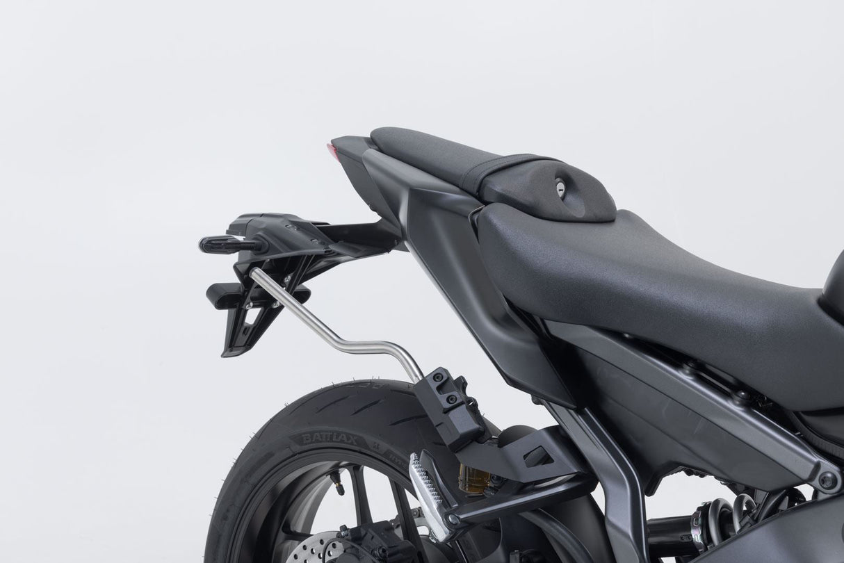 PRO BLAZE saddlebag set Black. Yamaha MT - 09 (23 - ). - SW - Motech UK