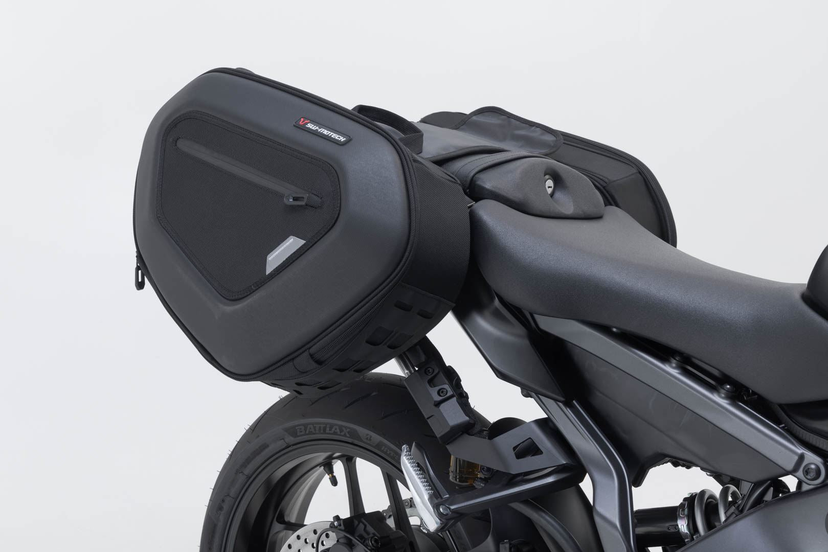 PRO BLAZE saddlebag set Black. Yamaha MT-09 (23-). – SW-Motech UK