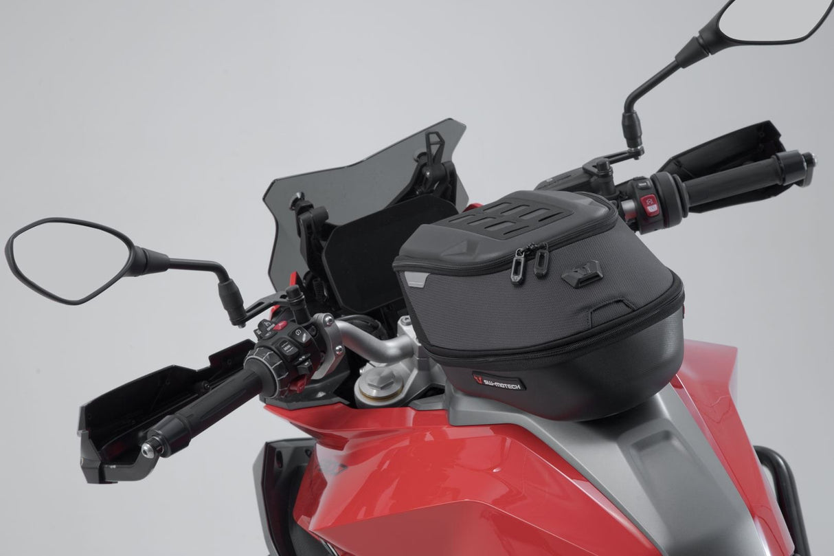 PRO Engage Tank Bag 7 - 10 litre - SW - Motech UK