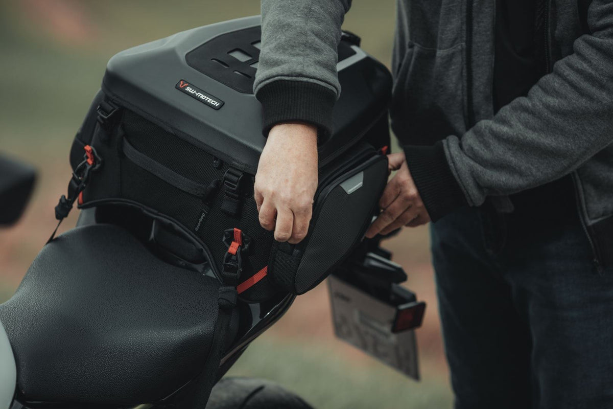 PRO Tail Bag Rearbag 1680D Ballistic Nylon 22-34 litre Black/Anthracite - SW-Motech UK