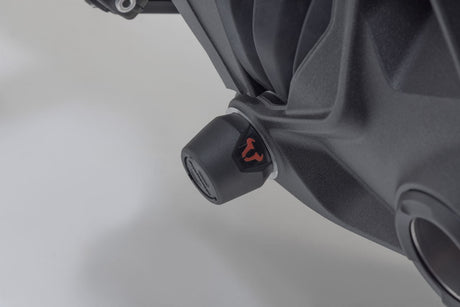 Rear axle crash pad kit R nineT models with single - sided swing arm Black - SW - Motech UK