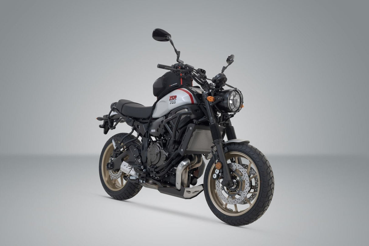 SLC Side Carrier Right Yamaha XSR 700 (16 - ) XSR 700XT (19 - ) - SW - Motech UK