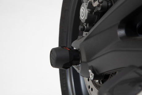 Slider Set for Rear Axle Triumph Street Triple (12 - ) / Rx, Daytona (15 - ) Black - SW - Motech UK