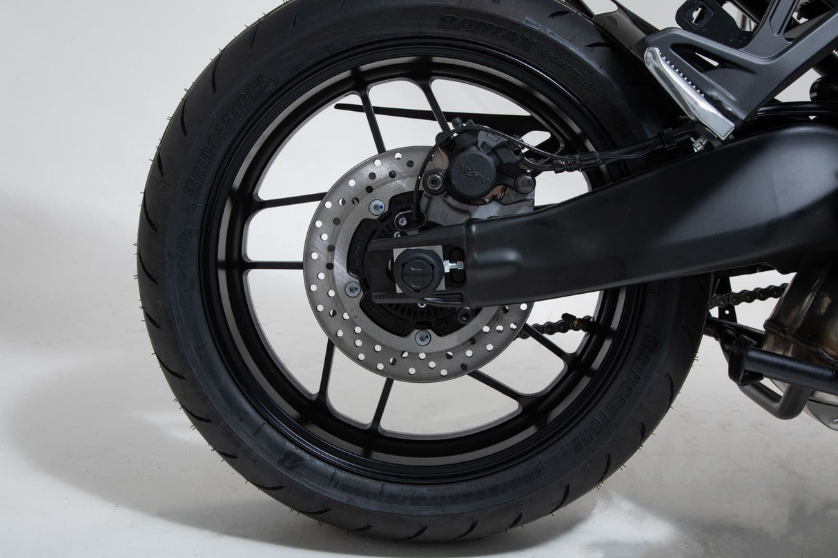 Slider Set for Rear Axle Yamaha Tracer 9 (20 - ) Black - SW - Motech UK