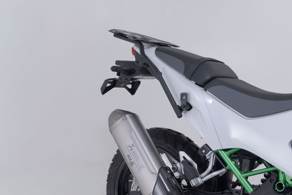 TRAX ADV aluminum case system + Akrapovic Black. 45/37 l. Kawasaki KLE500/KLE500 SE (26-). - SW-Motech UK