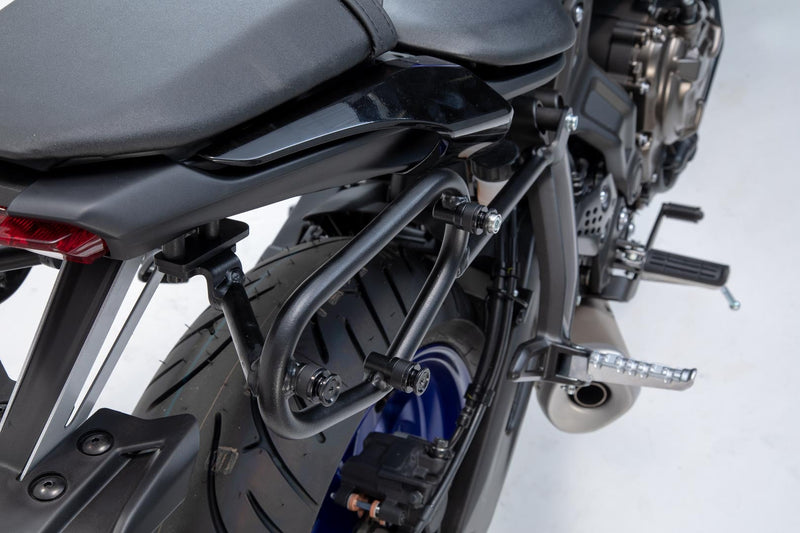 URBAN ABS Side Case System 2x 16,5 litre Yamaha MT - 07 (18 - ) - SW - Motech UK