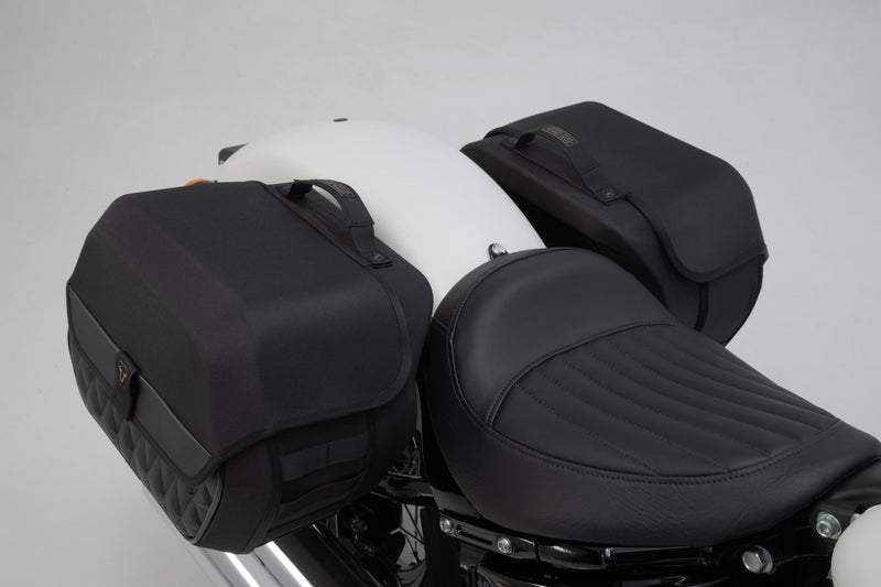 Legend Gear Side Bag System LH Harley-Davidson Softail Slim (17-)