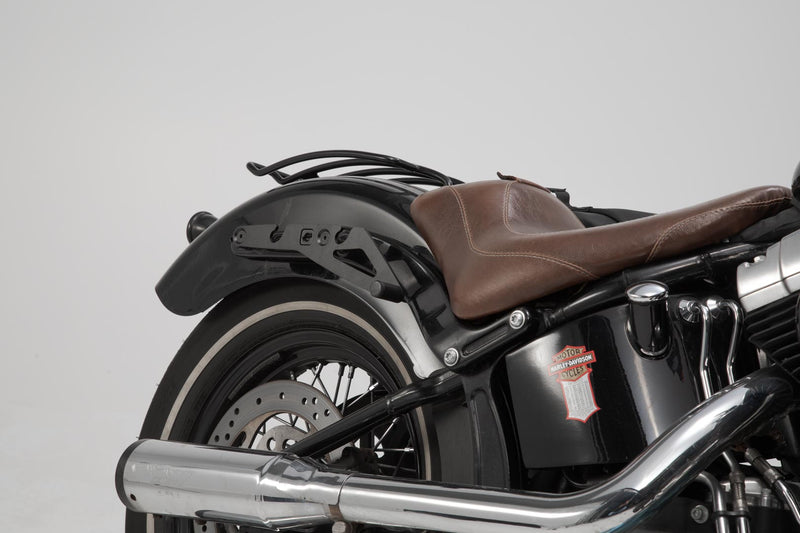 Legend Gear Side Bag System LH Harley-Davidson Softail Slim (12-17)