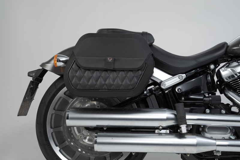 SLH Side Carrier Right Harley-Davidson Fat Boy/ S, Breakout/ S (17-)