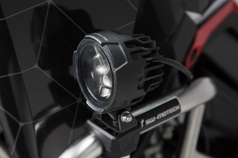 EVO Fog Light Set Universal With Crash Bar Clamps for Lights Black