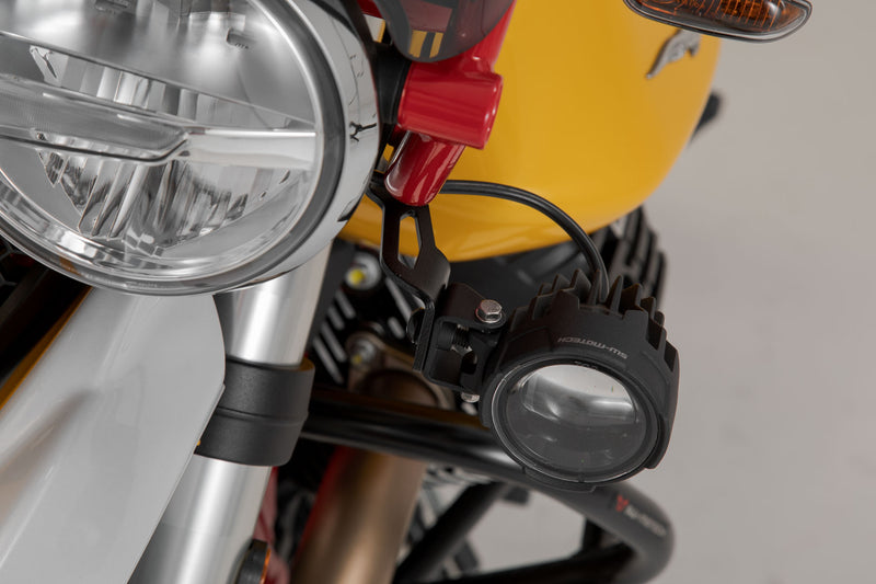 EVO Fog Light Kit Moto Guzzi V85 TT (19-) Black
